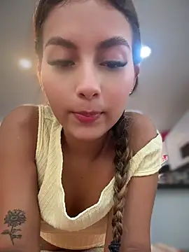 Valeria-escobar online show from July 28, 2:13 pm