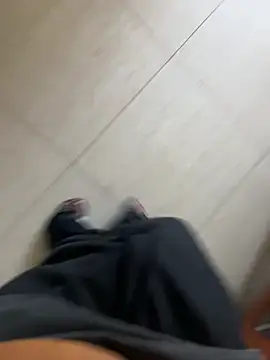 Comeonmyhouse22cm online show from February 2, 4:27 pm