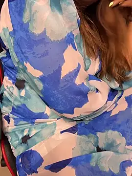 butterflyslay online show from March 30, 8:48 am