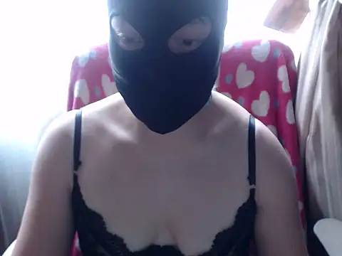 Snapshot of 666maskgirl chatting on June 10, 5:12 pm 666maskgirl online show from June 10, 5:12 pm