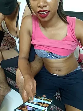 STICKY GIRL online show from April 19, 8:35 am