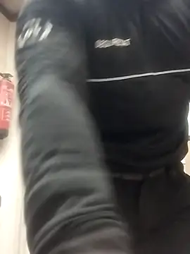 Tonybp84 online show from January 17, 11:19 pm