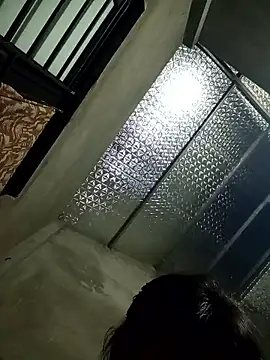 Snapshot of kat2026 chatting on December 17, 12:44 pm kat2026 online show from December 17, 12:44 pm