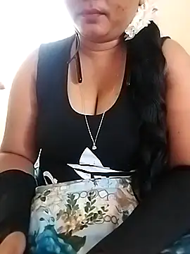 Snapshot of Palkova12 chatting on February 20, 5:48 am Palkova12 online show from February 20, 5:48 am