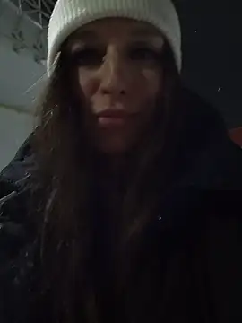 Snapshot of Darina1991 chatting on January 5, 6:11 pm Darina1991 online show from January 5, 6:11 pm