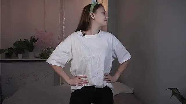 ChelseyTodora online show from December 18, 5:08 pm