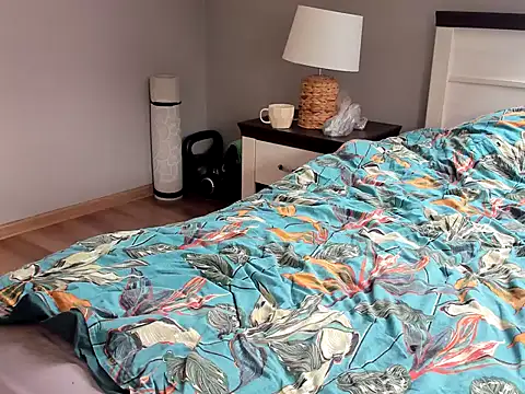 Emilcia2 26 online show from March 10, 9:14 am