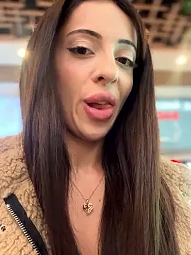 YeaLina online show from January 9, 11:24 am