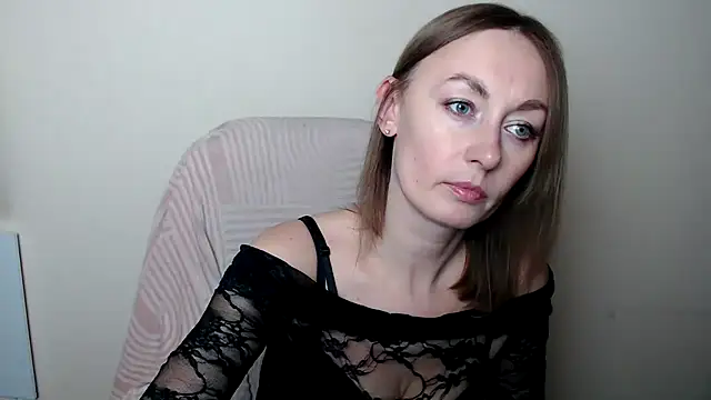 LiaSeass  online show from March 20, 11:59 am