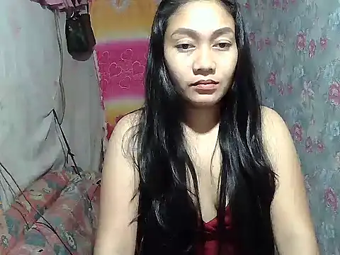 Snapshot of Lusty_babe chatting on March 18, 1:47 pm Lusty babe online show from March 18, 1:47 pm