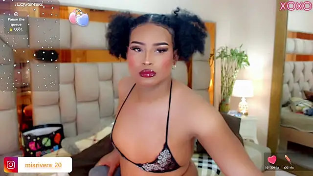 Snapshot of ivvysoulhot chatting on January 9, 7:37 pm ivvysoulhot online show from January 9, 7:37 pm