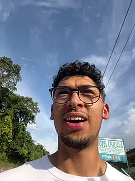 toritoga online show from April 3, 9:35 pm