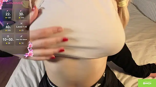 Snapshot of HarleyHeat chatting on February 6, 5:16 pm HarleyHeat online show from February 6, 5:16 pm