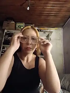 Snapshot of cari75 chatting on June 17, 4:37 am cari75 online show from June 17, 4:37 am