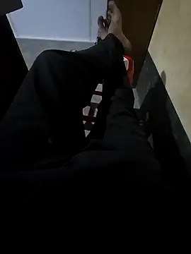 SHARIF12123 online show from March 28, 5:45 pm