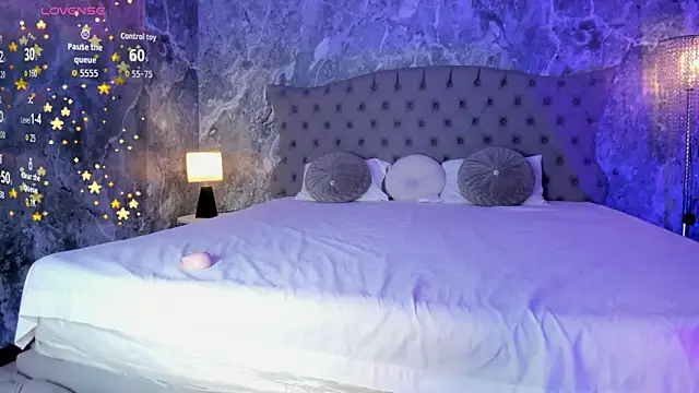 EVANGELIINE 21 online show from March 4, 7:20 pm