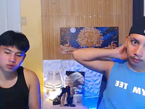 Snapshot of dylan_hardfucker chatting on December 20, 6:26 pm dylan hardfucker online show from December 20, 6:26 pm