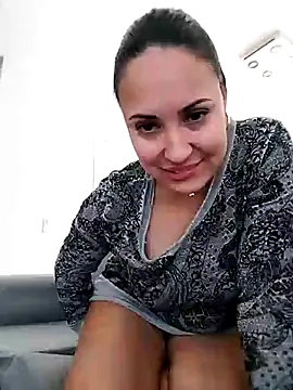 Fatisexy88 online show from May 13, 1:30 pm