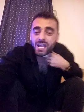 Snapshot of Ogulcan834 chatting on October 8, 9:23 pm Ogulcan834 online show from October 8, 9:23 pm