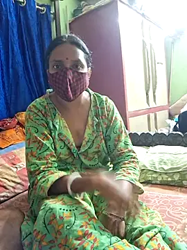 Mr-Mrs-couple online show from December 14, 6:34 pm