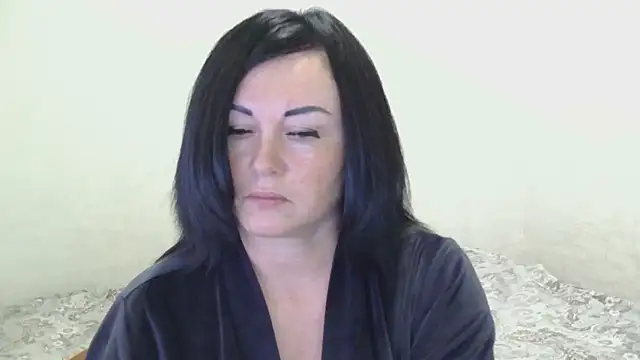 Snapshot of AmyStar333 chatting on December 15, 5:17 pm AmyStar333 online show from December 15, 5:17 pm