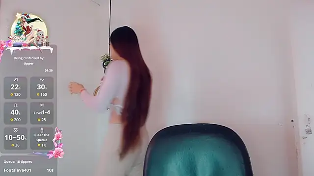 alisson mantiel- online show from December 18, 6:58 pm