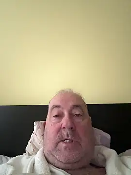 csikar online show from March 26, 6:08 am