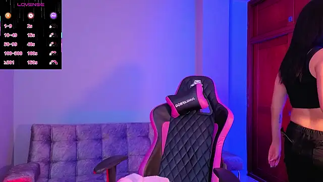 melanimorgan1 online show from January 19, 4:49 am