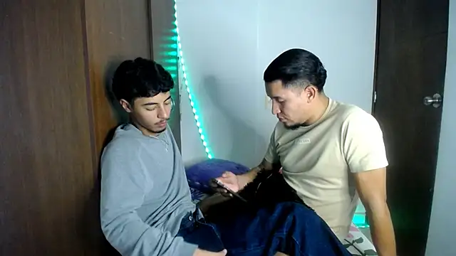 Snapshot of top_jax1 chatting on January 11, 4:50 am top jax1 online show from January 11, 4:50 am