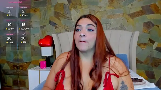 Snapshot of GabyGrey_ chatting on February 22, 6:28 pm GabyGrey online show from February 22, 6:28 pm