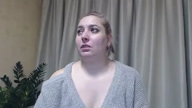 sweetpussy13 online show from January 21, 7:04 am