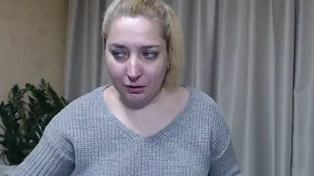 sweetpussy13 online show from March 6, 7:16 am