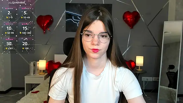 miss  evelyne online show from February 14, 1:13 am