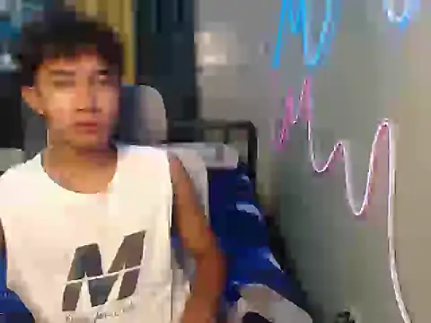 Ur hottestjonny online show from June 13, 10:08 pm