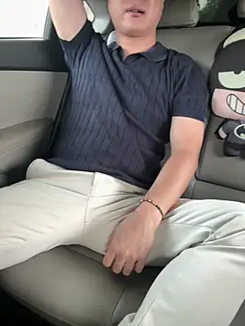 battman4488 online show from April 14, 7:58 am