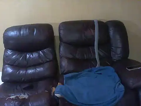 Caramel-goddess18 online show from April 11, 5:56 am