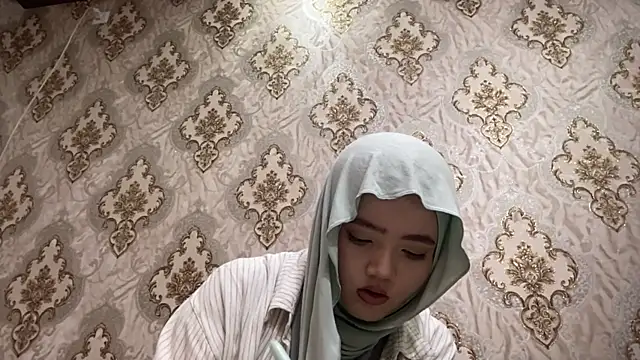 Katepleaurxo online show from January 12, 12:10 pm