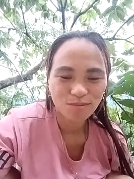 ngaytho004 online show from May 3, 10:38 pm