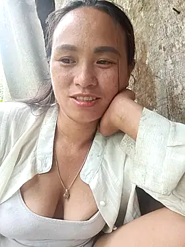 ngaytho004 online show from May 20, 3:24 am