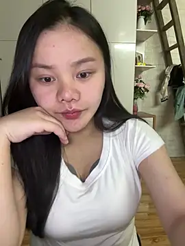 leo-kitty online show from March 9, 3:05 pm