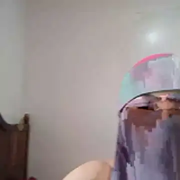 katiyvy online show from February 18, 1:51 pm