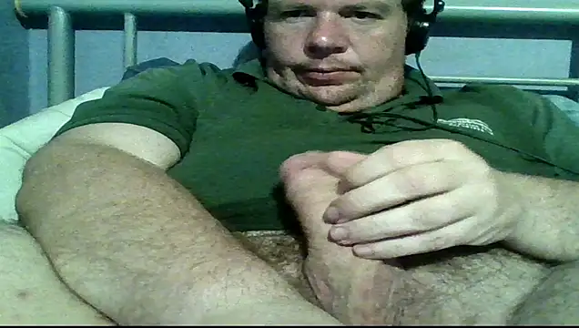 mrhardcock12 online show from March 5, 9:11 pm