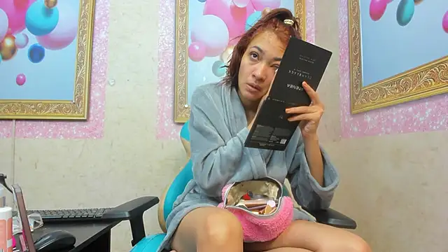 Jadde Greyy  online show from February 4, 2:39 am