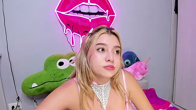 AndyxSmith online show from December 23, 5:49 am