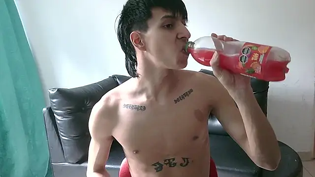 SebasT-sex online show from May 4, 5:09 pm