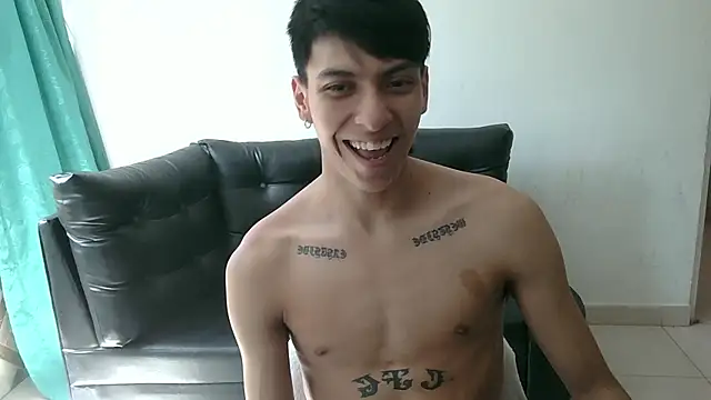 SebasT-sex online show from May 5, 6:16 pm