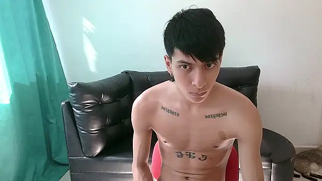 SebasT-sex online show from May 6, 8:03 pm