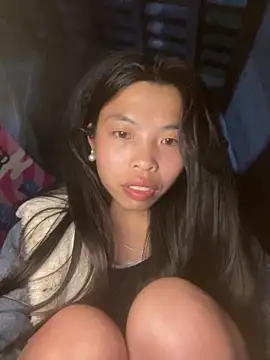 lux-su online show from April 2, 8:50 pm