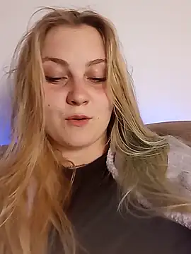 Snapshot of RebeFucksonn chatting on June 12, 9:57 pm RebeFucksonn online show from June 12, 9:57 pm