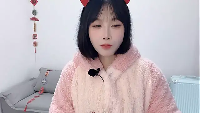 Pinkgirl520 online show from February 15, 7:05 am